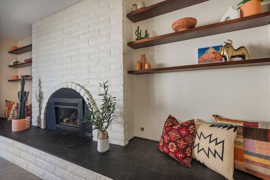 Chic 5 Bed Rooms Boho Retreat With - Games & Outdoor Movies! Albuquerque Exteriör bild